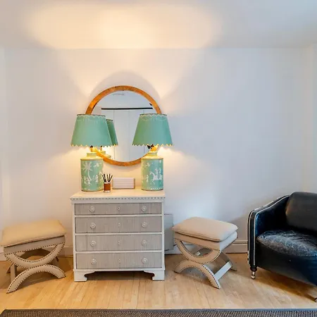Spacious West End Duplex Apartment, W1 Central Лондон Экстерьер фото